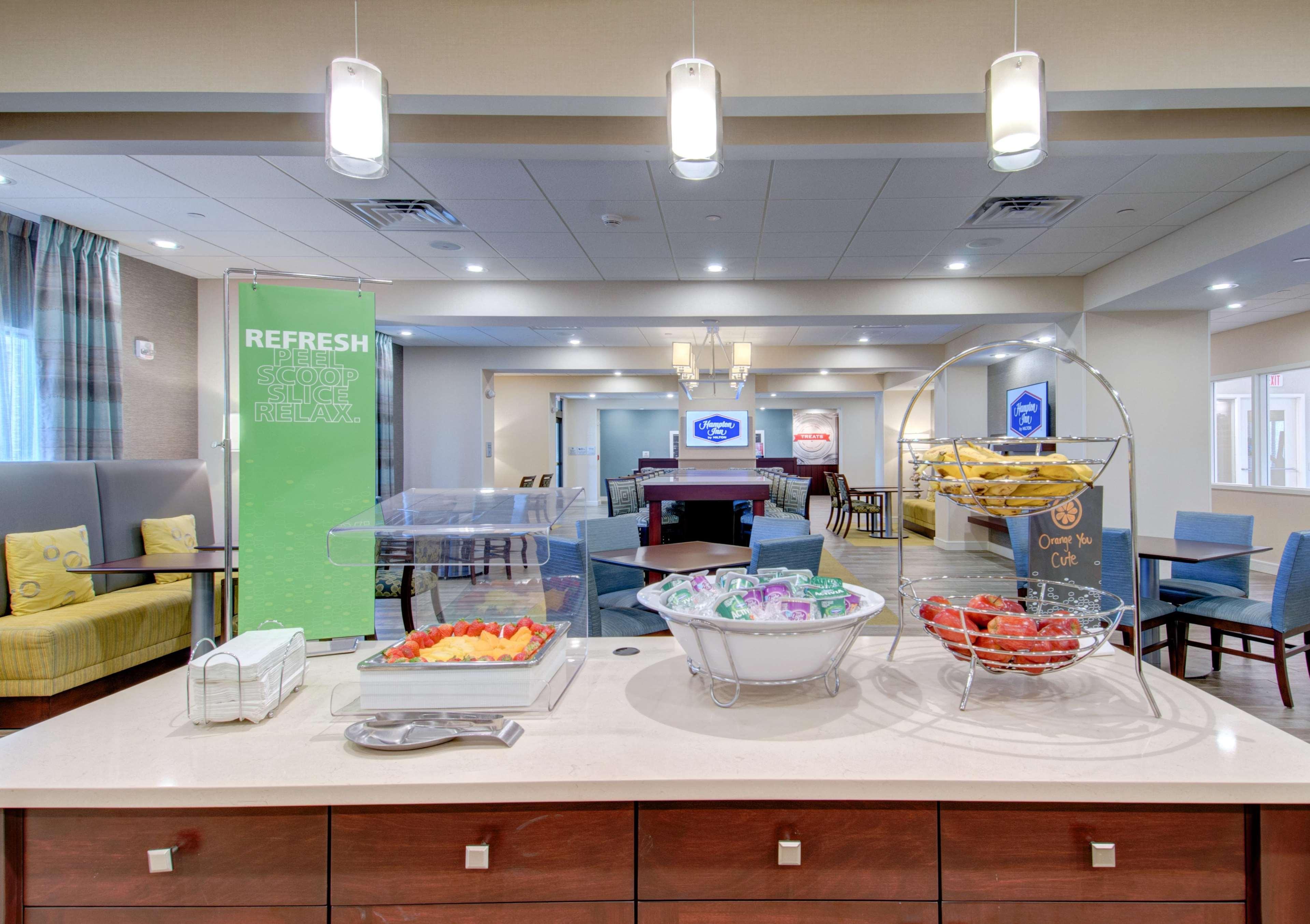 Hampton Inn Boston - Westborough Bagian luar foto